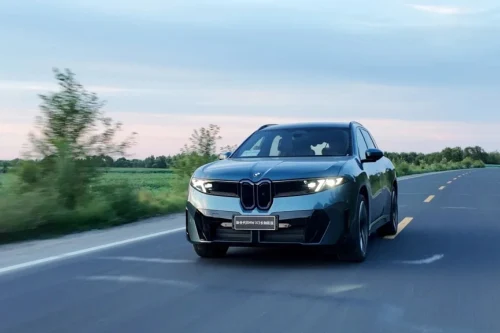 BMW sier nye iX3 kjørte 1030 km på én lading