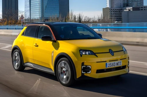 EU satte elbilandel-rekord i 2025: Én av seks nye biler var elektrisk