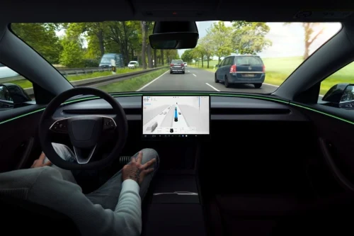 Tesla FSD får tre nye provisoriske ja i Europa — nå er åtte land med