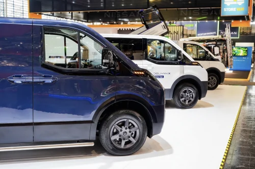 DELIVAN viser elvarebiler for Europa: opptil 426 km WLTP og 2,5 tonn hengervekt