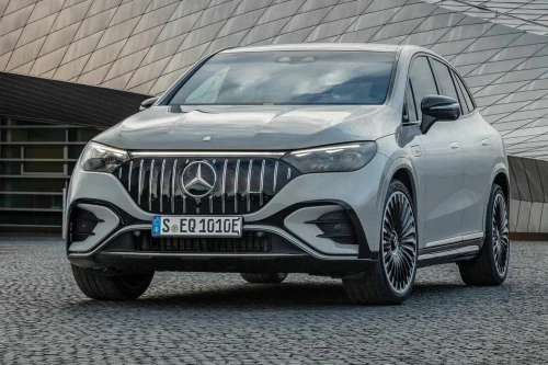 Mercedes skroter EQE og EQE SUV
