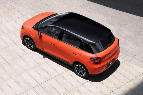 Leapmotor B03 vises i Paris med offisielle WLTP-tall og bekreftet britisk lansering tidlig i 2027
