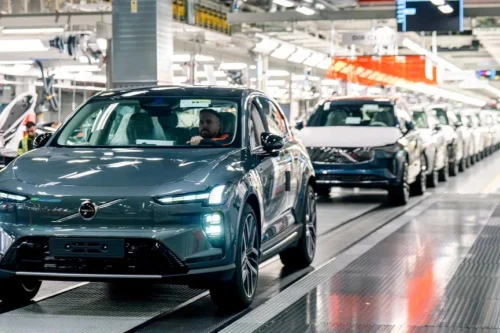 Volvo EX60 rammes av nye forsinkelser – kunder avbestiller