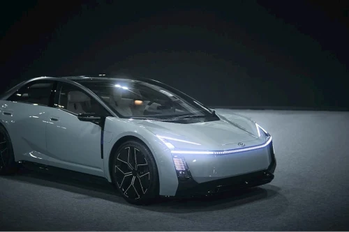 Toyota Corolla EV skal bygges i Kina fra 2028