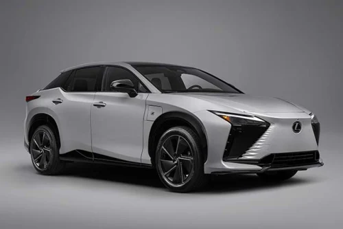 Lexus RZ får kraftig 2027-oppdatering: 402 hk og tre drivlinjer
