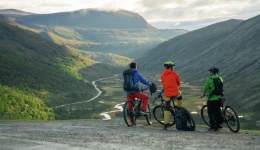 Rondane og Dovrefjell med elbil – en todagerstur med opplevelser og smart lading