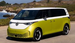 VW ID. Buzz Cargo får større batteri og V2L i Storbritannia