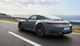 Porsche utsetter elektrisk 911 – 718 blir elbil først