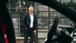 Smart-sjef vil droppe hybridbiler i Europa: – Det gir ikke mening