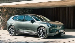 Volvo EX60 ankommer svenske forhandlere – og interessen er formidabel
