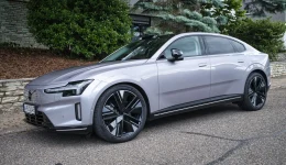 Volvo gir norske EX90- og ES90-eiere 18 000 kroner etter LiDAR-bortfall