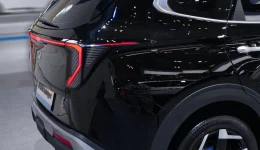 Hyundai avduker elektrisk syvseters minivan: Neira-konseptet vises frem i Indonesia