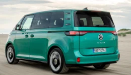 Volkswagen gir ID.Buzz en billigere ny versjon med kortere rekkevidde