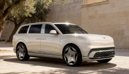 Genesis GV90 avduket: Flaggskip-SUV med coach-dører og 123,5 kWh batteri kommer til Europa