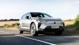 Britisk test gir Volvo EX60 klart kortere rekkevidde enn oppgitt WLTP