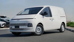 Elektrisk Staria Cargo får 800-volt og lader fra 10 til 80 prosent på rundt 20 minutter