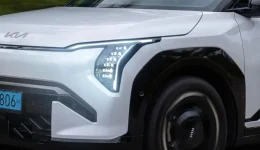 Kia EV5 tilbakekalles for løse bakseteskruer