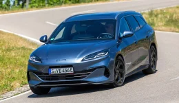 BYD går forbi Tesla i europeiske nybilregistreringer