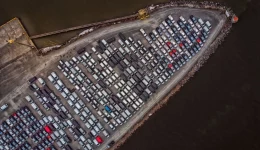 Tesla holder best på kundene i Norge