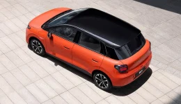 Leapmotor B03 vises i Paris med offisielle WLTP-tall og bekreftet britisk lansering tidlig i 2027