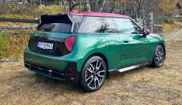 Mini Cooper E får 18.000 kroner i rabatt i Norge