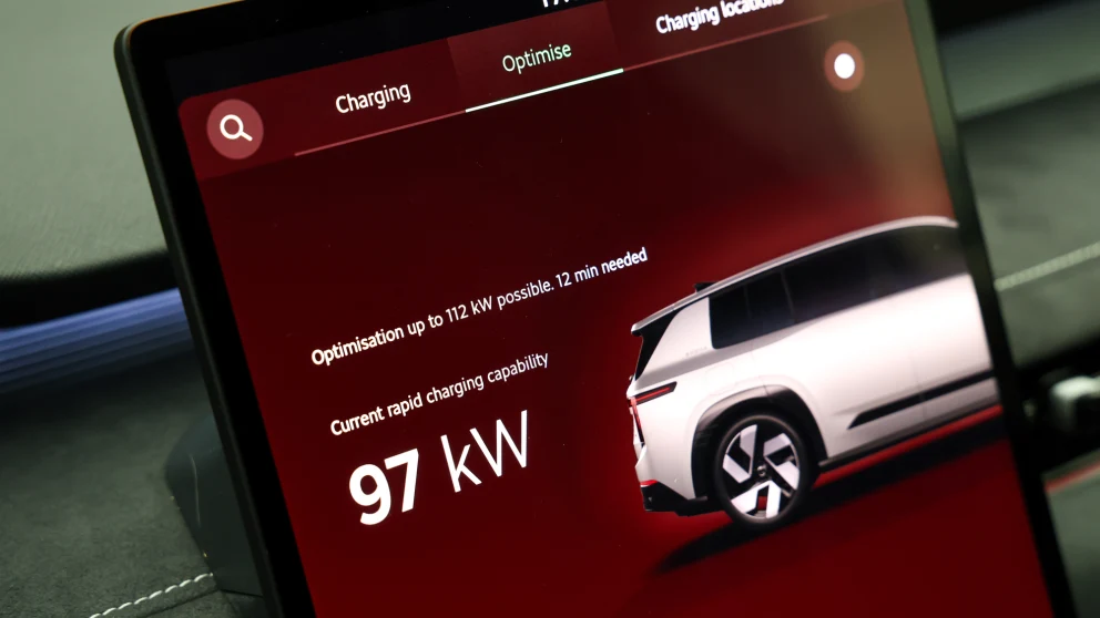 Nye Škoda Peaq: syv seter, 633 km rekkevidde og 2.000 kg hengervekt