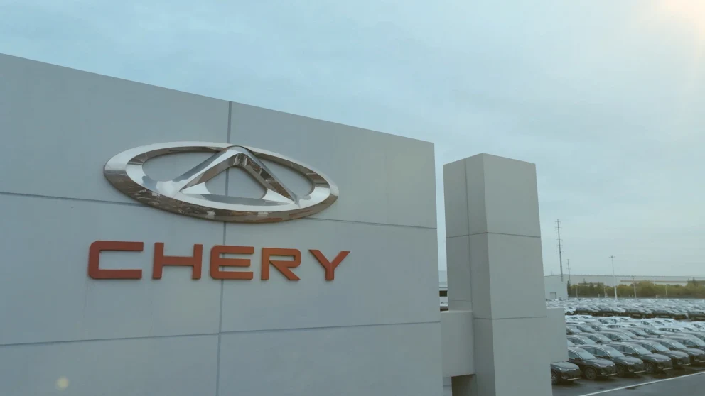 Chery viser frem batterier, megawattlading og strøm tilbake til nettet – men når kommer teknologien til Norge?