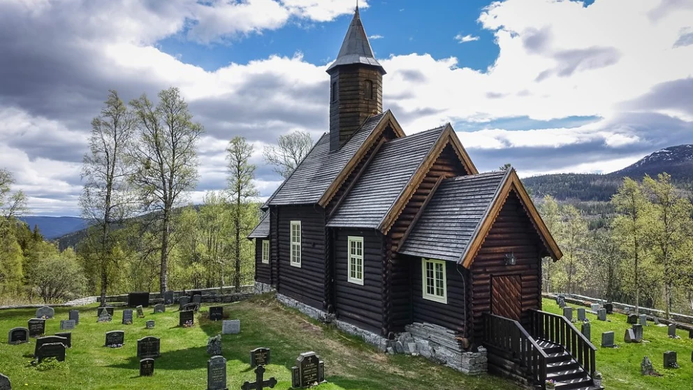 Sollia kirke i stor-Elvdal Foto Silje Lena Løken, Statens vegvesen