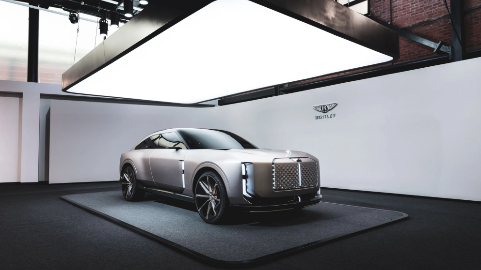 Bentley EXP 15 konsept