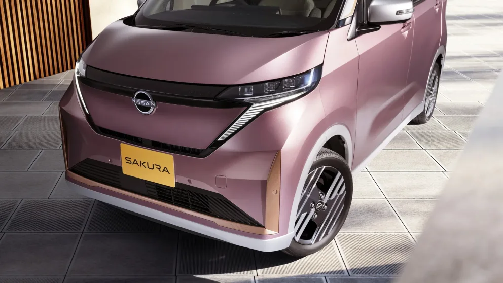 Nissan Sakura får ansiktsløft – Japans mest solgte elbil låner fronten fra Leaf