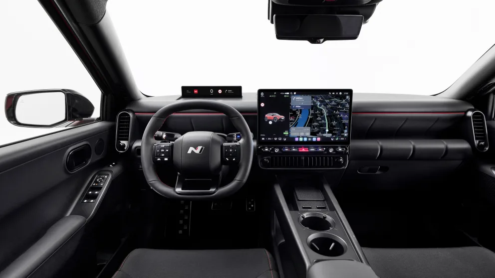 Hyundai IONIQ 3: kompakt hatchback med 496 km rekkevidde og nytt Android-basert infotainmentsystem