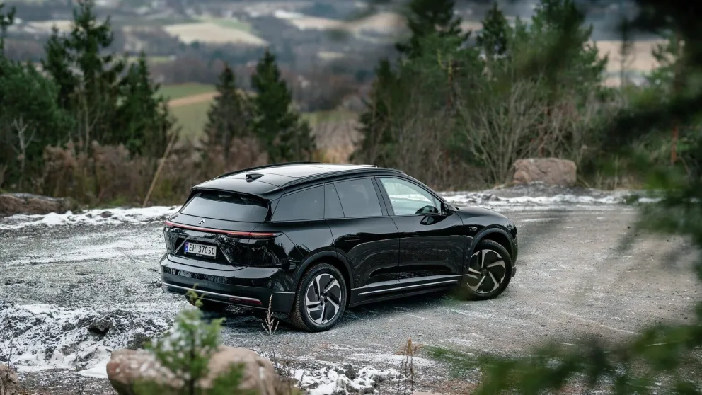 NIO EL6