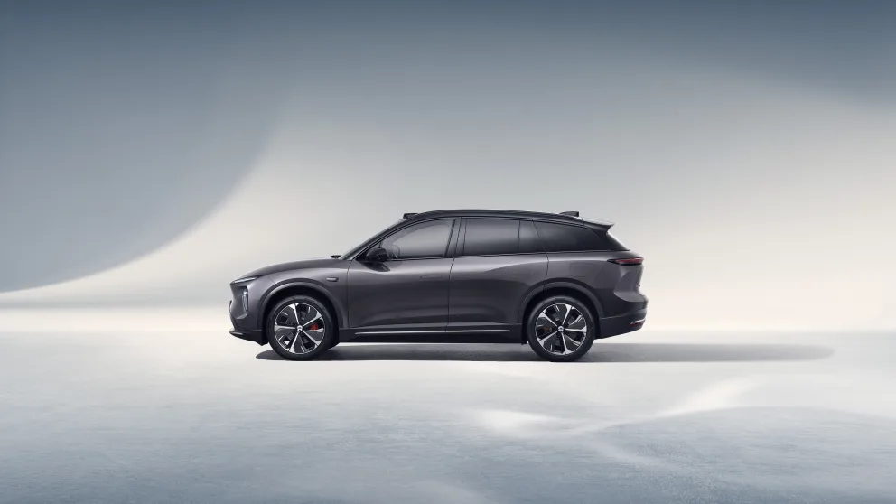 NIO ET5