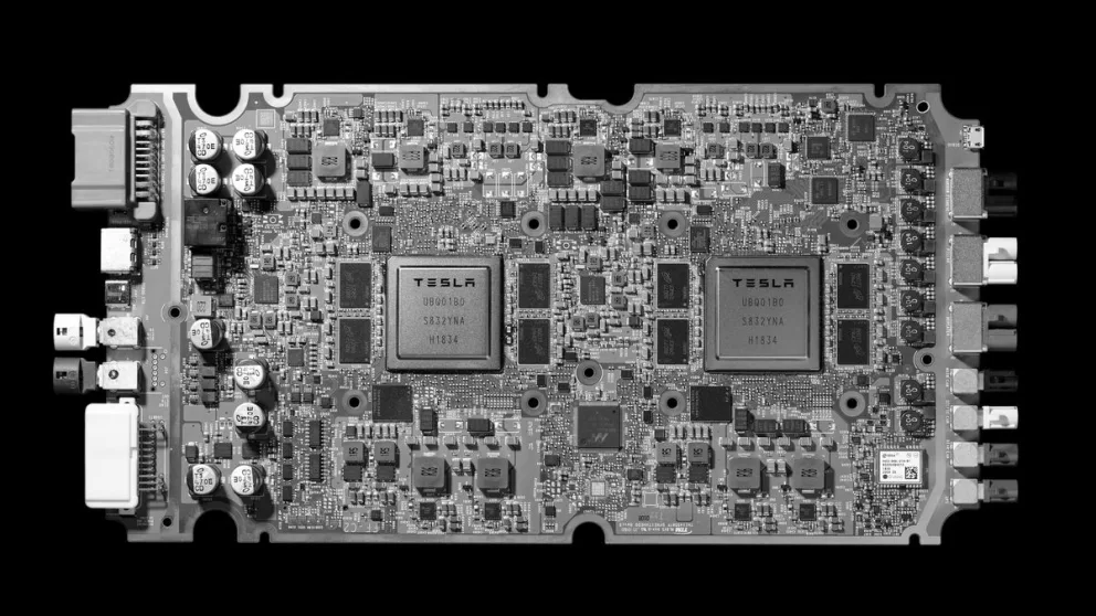Tesla innrømmer: HW3 kan ikke kjøre selvstendig FSD – og nå planlegges fabrikker bare for å oppgradere millioner av biler