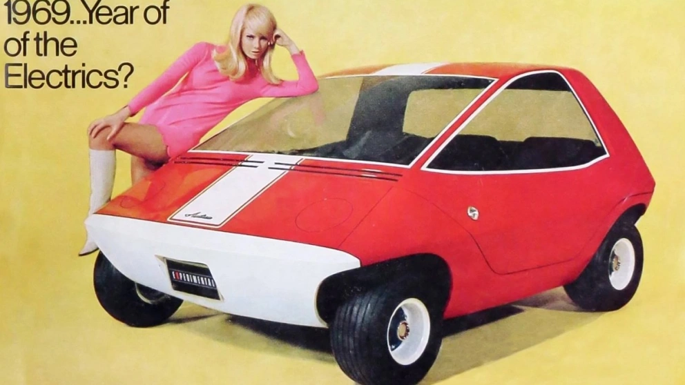 Glemt i et uthus i nesten 50 år: 1967 AMC Amitron er tilbake som elbilpioner