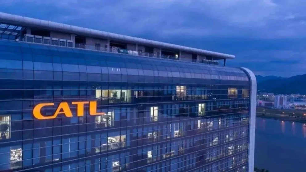 CATL passerer 2 000 milliarder yuan i børsverdi – verdens dominerende batteriprodusent setter ny rekord