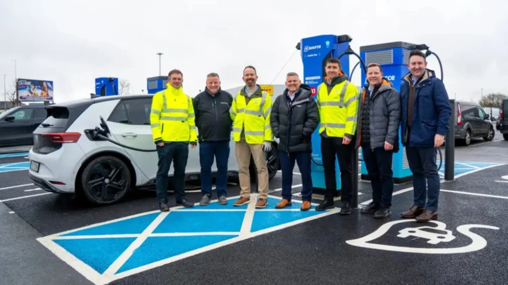 Ladestasjoner kilde evolt siemens uk dc hpc. Kilde: electrive.com