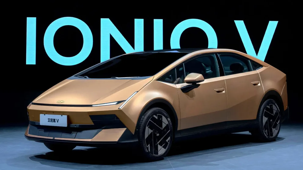 Hyundai IONIQ V avduket i Beijing: nytt designspråk, 27-tommers skjerm og ambisiøs Kina-satsing