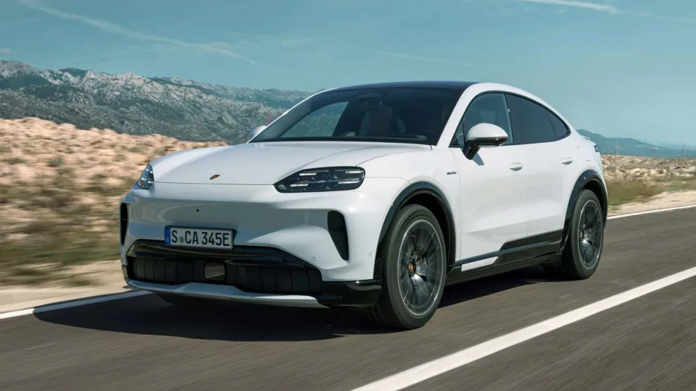 Porsche Cayenne Coupé Electric: 1 156 hk, 669 km rekkevidde og en taklinje hentet fra 911