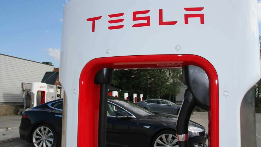 Tesla er nå dyrest på hurtiglading i Norge – 8,30 kr/kWh på de mest brukte stasjonene