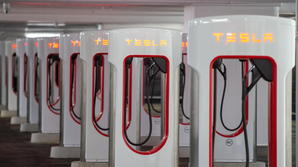Tesla er nå dyrest på hurtiglading i Norge – 8,30 kr/kWh på de mest brukte stasjonene