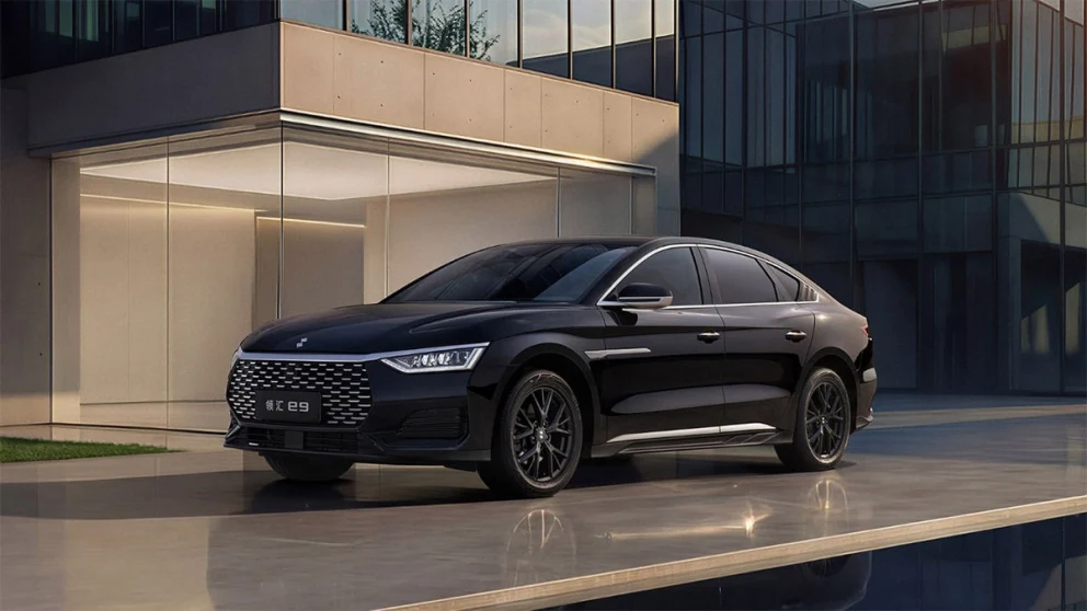 BYD lanserer Linghui e9 med lynlading for drosje- og flåtemarkedet