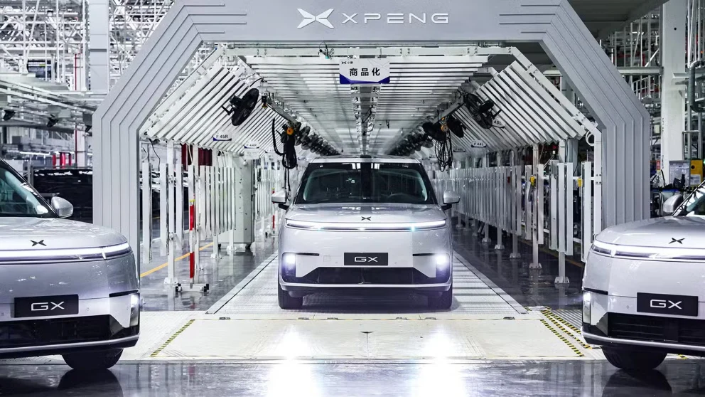 XPeng starter produksjon av robotaxi i Kina – pilotkjøring fra høsten 2026