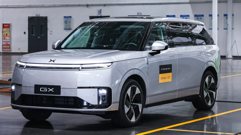XPeng starter produksjon av robotaxi i Kina – pilotkjøring fra høsten 2026