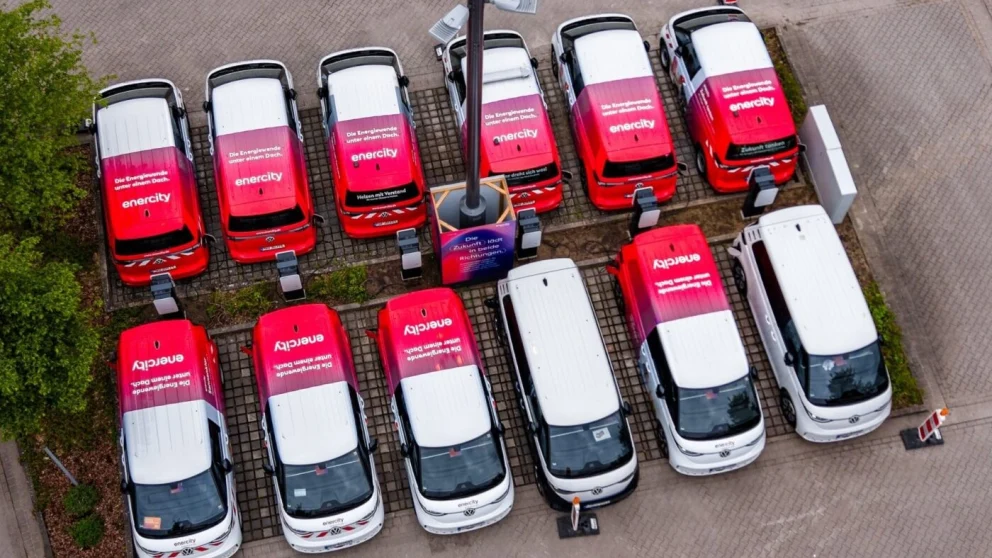 Enercity volkswagen id buzz ladestasjon ladestasjonen toveis lading. Kilde: electrive.com