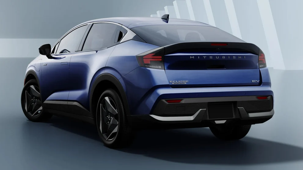 Mitsubishi Eclipse kommer tilbake som elbil — men er en omsydd Nissan Leaf