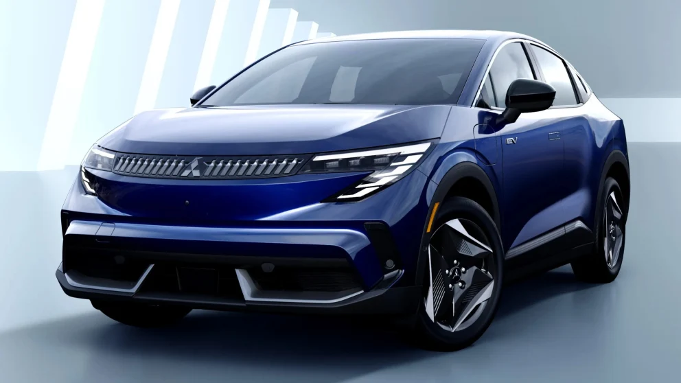 Mitsubishi Eclipse kommer tilbake som elbil — men er en omsydd Nissan Leaf