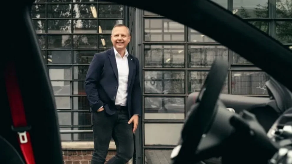Smart-sjef vil droppe hybridbiler i Europa: – Det gir ikke mening