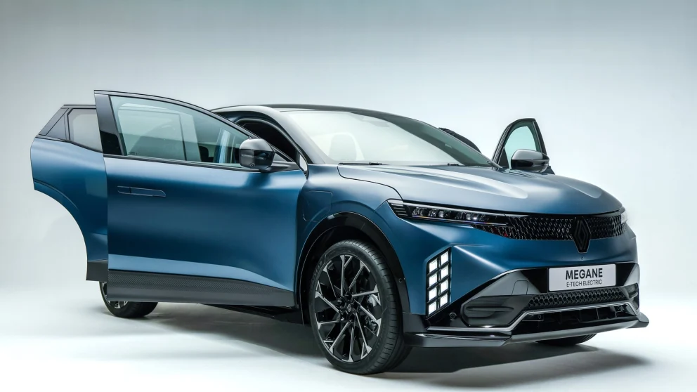 Renault Megane E-Tech går gjennom en oppfriskning!. Kilde: automobile-propre.com