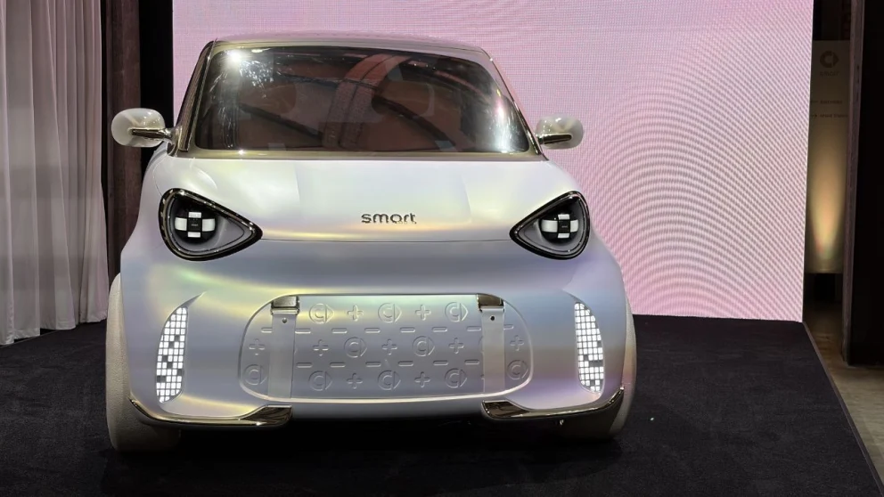 Smart viser elektrisk toseter i Roma – slik kan nye Smart #2 bli
